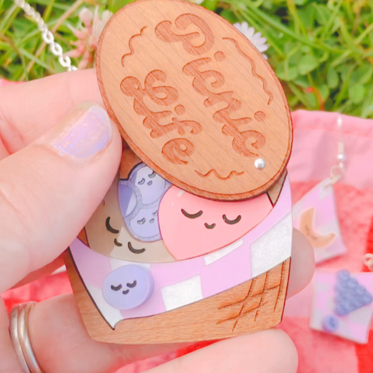 Picnic Basket Brooch
